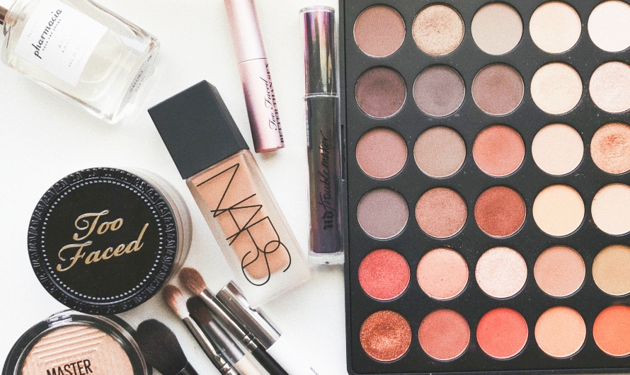 The Top 10 Makeup Trends of 2023 and How to Rock Them