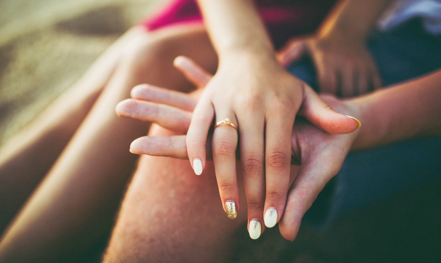 How to Do a French Manicure, Ombre Manicure, Gradient Manicure, etc.