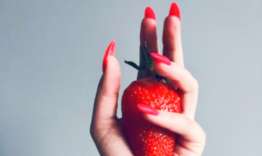 The Best Nail Shapes and Lengths for Your Hands and Fingers