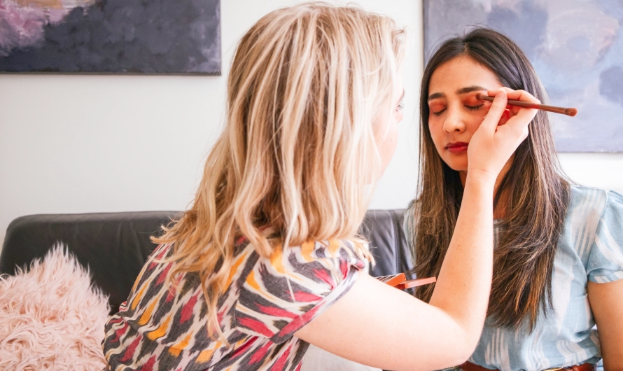 How to Do a Smokey Eye in 3 Simple Steps