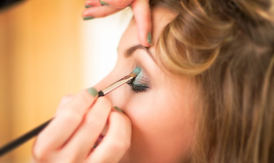 How to Select the Best Makeup Tools and Products for You and Enhance Your Makeup Skills and Results