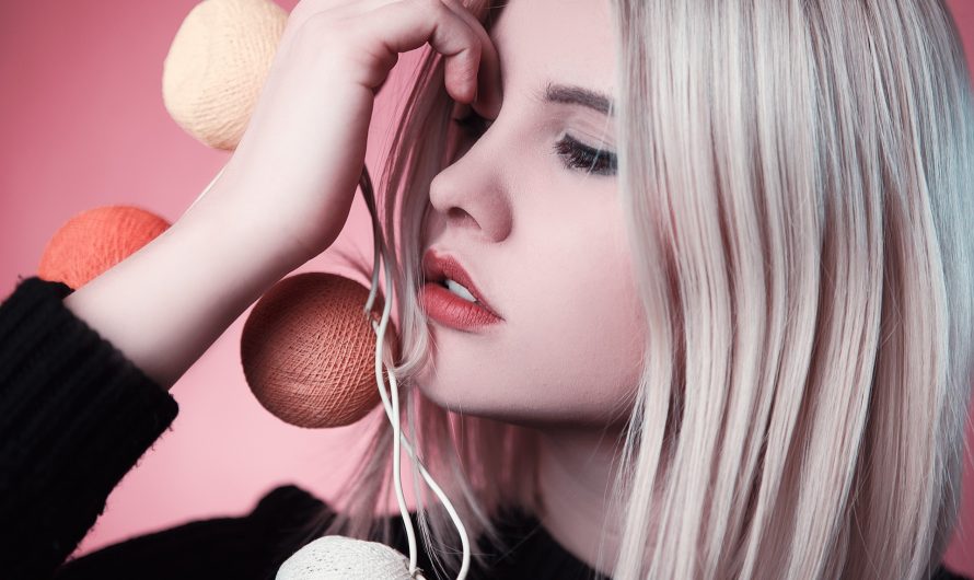 How to Straighten Your Hair with Chemicals or Heat and Avoid Damage and Breakage
