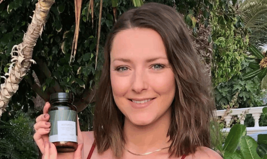 The Benefits of Botanycl’s SkinClear Elixir: A Natural Solution for Hormonal Acne